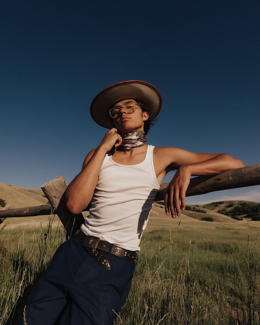 Distinctive hats and personal everyday style